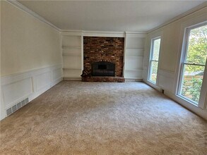 3228 Turtle Lake Dr SE in Marietta, GA - Building Photo - Building Photo