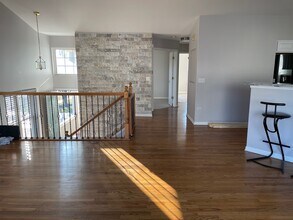 3031 Saganashkee Ln in Naperville, IL - Building Photo - Building Photo