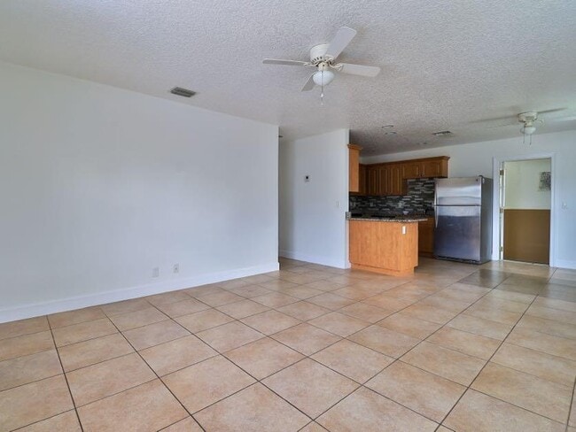 property at 1602 N J St