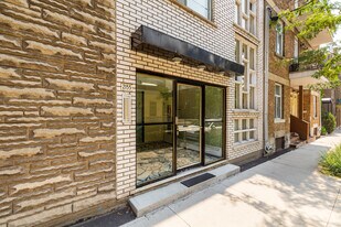 2155 De Champlain Rue in Montréal, QC - Building Photo