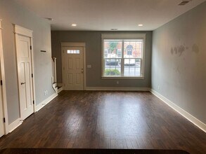 119 Porter Terrace in Nashville, TN - Building Photo - Building Photo