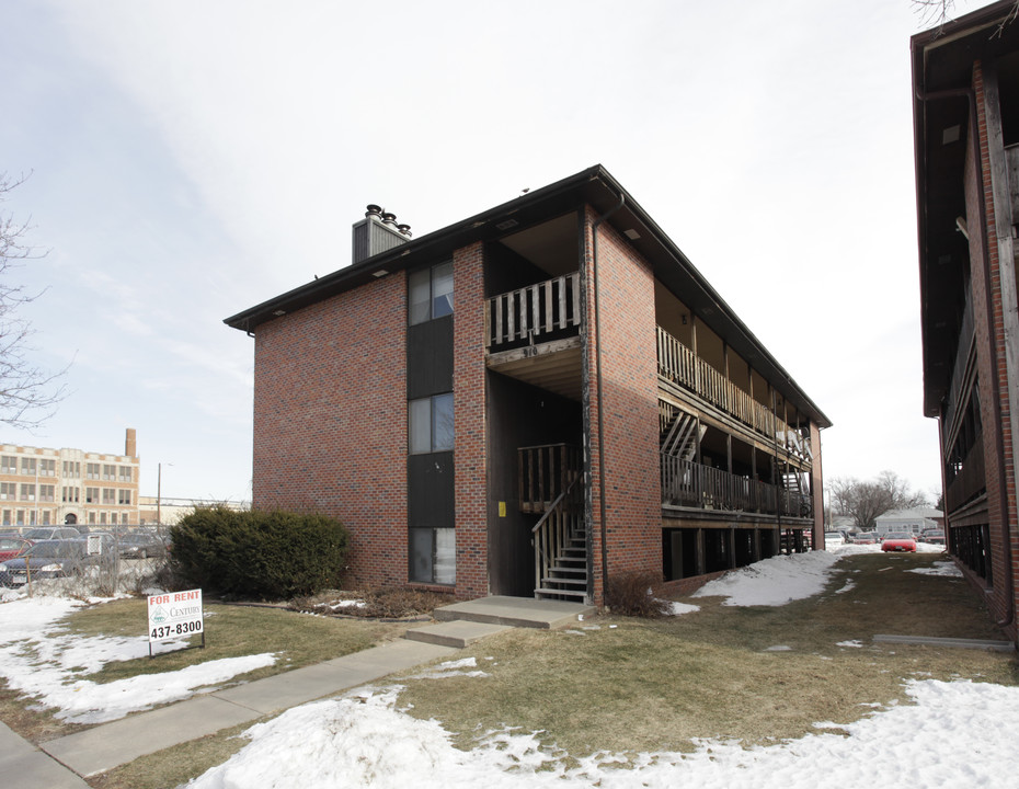 924 S 22nd St in Lincoln, NE - Building Photo