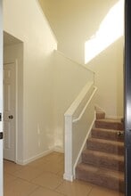 1013 Woodside Rd in Redwood City, CA - Building Photo - Building Photo