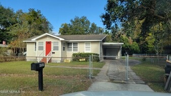 4505 Clinton Ave in Jacksonville, FL - Building Photo