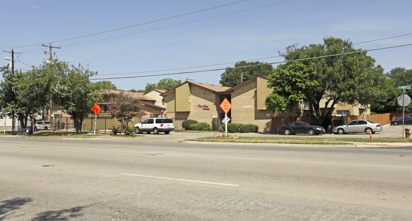 The Patrice Townhomes in Austin, TX - Building Photo