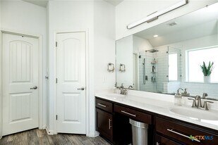 4362 Green Tree Dr in Round Rock, TX - Building Photo