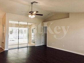 1016 SW 37th Terrace in Cape Coral, FL - Building Photo - Building Photo