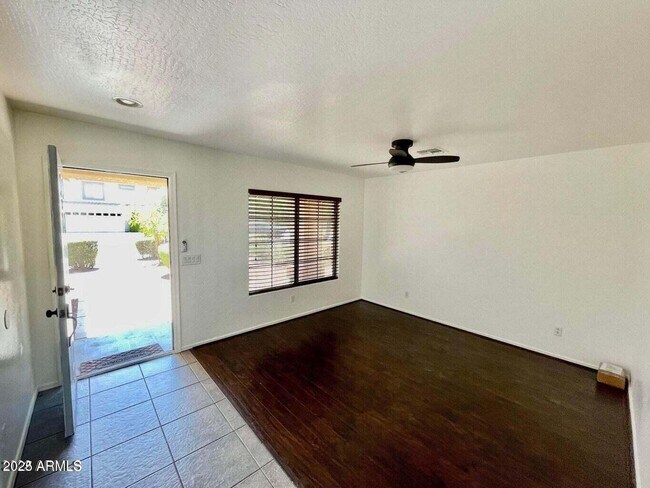 15412 W Mescal St in Surprise, AZ - Building Photo - Building Photo