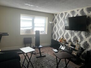 315 Revere St in Canton, MA - Building Photo - Building Photo