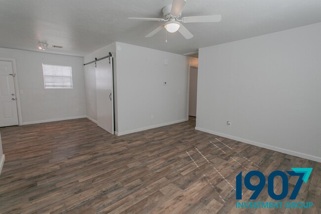 217 W 9th St in Edmond, OK - Building Photo - Building Photo