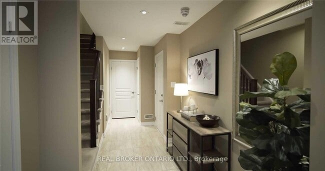 3102 Biltmore Common in Oakville, ON - Building Photo - Building Photo