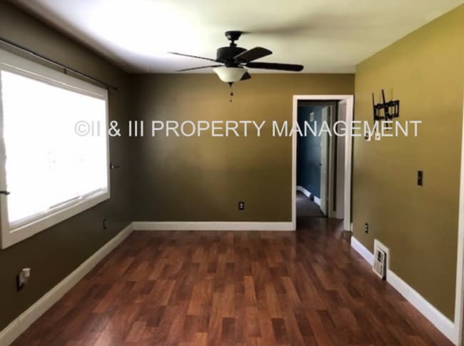 59 W 97th St in Kansas City, MO - Building Photo - Building Photo