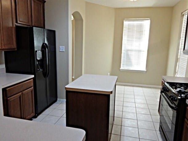 4807 Chase Court Dr in Bacliff, TX - Building Photo - Building Photo