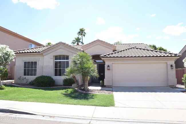 property at 3820 S Barberry Pl