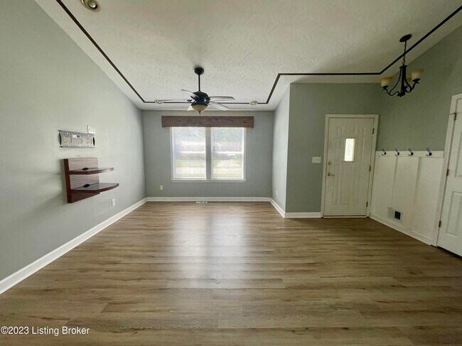 7803 Texlyn Ct in Louisville, KY - Foto de edificio - Building Photo