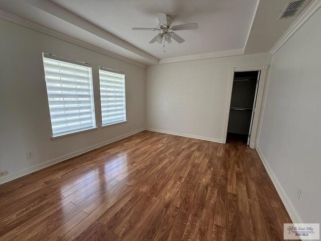 48 Pizarro Ave, Unit 84 in Rancho Viejo, TX - Foto de edificio - Building Photo