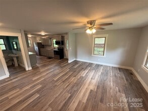 468 River Hill Rd in Statesville, NC - Building Photo - Building Photo