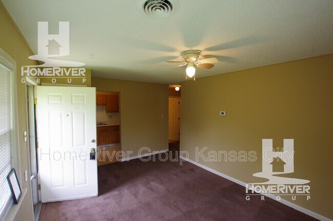 10502 E Winner Rd in Independence, MO - Building Photo - Building Photo