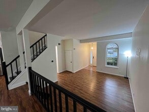 6247 Spring Knoll Dr in Harrisburg, PA - Building Photo - Building Photo