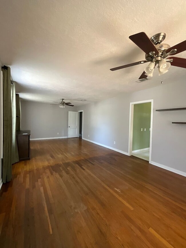 2105 Jean St in Leesville, LA - Building Photo - Building Photo