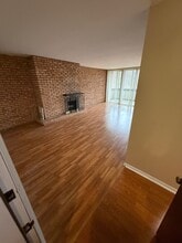 5500 Hillcrest Ln in Lisle, IL - Building Photo - Building Photo