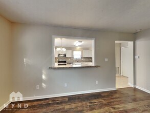 3122 Crestwell Dr in Indianapolis, IN - Building Photo - Building Photo