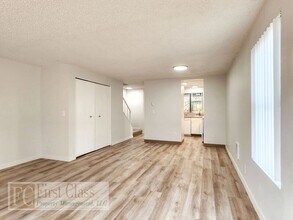 19465 NW MAHAMA Pl in Portland, OR - Building Photo - Building Photo