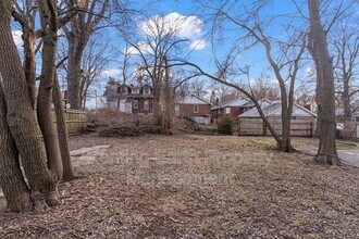 8212 Toddy Ave in St. Louis, MO - Building Photo - Building Photo