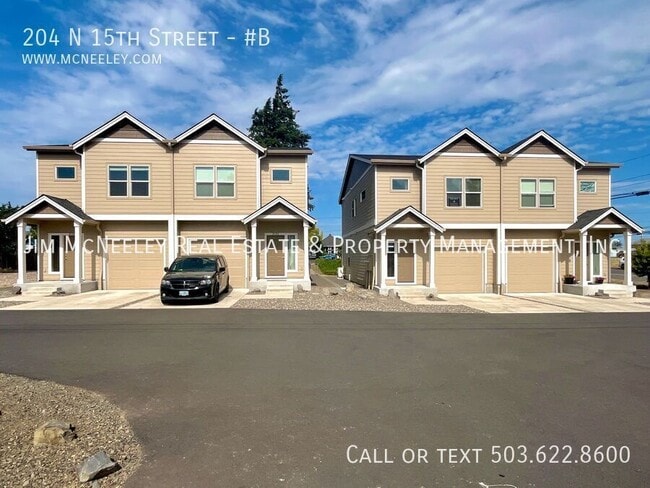 property at 204 N 15th St