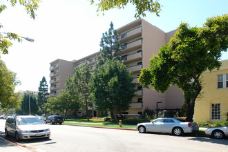 Park Paseo in Glendale, CA - Foto de edificio - Building Photo