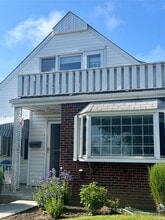 437 W Park Ave in Long Beach, NY - Building Photo - Building Photo