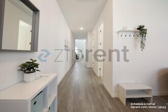 2202 Derwent Dr in Davenport, FL - Building Photo - Building Photo