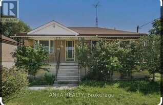 77 Nash Dr in Toronto, ON - Building Photo