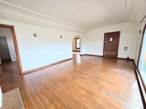 2068 San Francisco Ave in Long Beach, CA - Building Photo - Building Photo