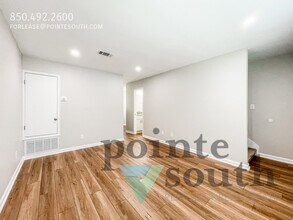 2106 Schwab Ct in Pensacola, FL - Building Photo - Building Photo