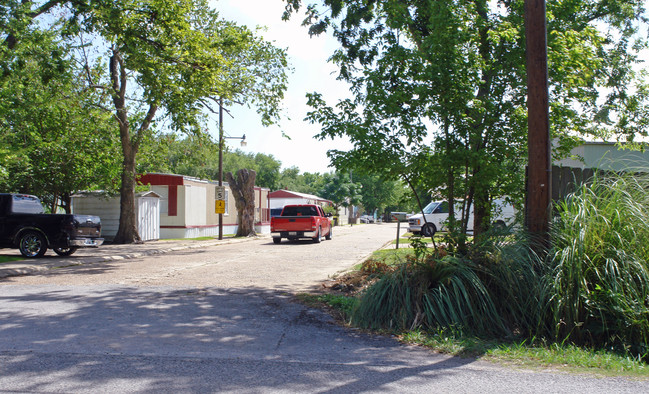 3216 Federal Rd in Pasadena, TX - Building Photo - Building Photo