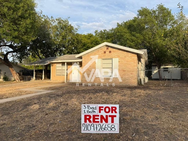 6514 Mossledge Dr in San Antonio, TX - Building Photo - Building Photo