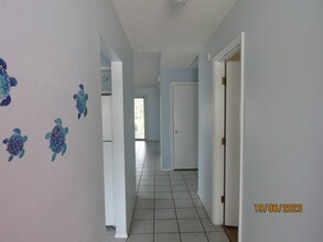 416 Narvaezi St in Venice, FL - Building Photo - Building Photo