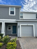 180 Riverfront Wy in Edgewater, FL - Building Photo