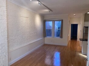 53 Garden St, Unit 5 in Boston, MA - Foto de edificio - Building Photo