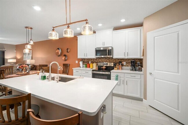 31354 Cabana Rye Ave in San Antonio, FL - Building Photo - Building Photo
