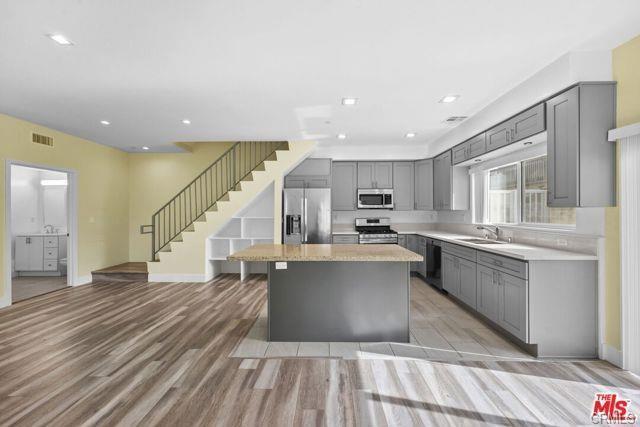 1541 Franklin St in Santa Monica, CA - Building Photo