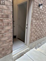 206 Fruitvale Cir in Brampton, ON - Building Photo