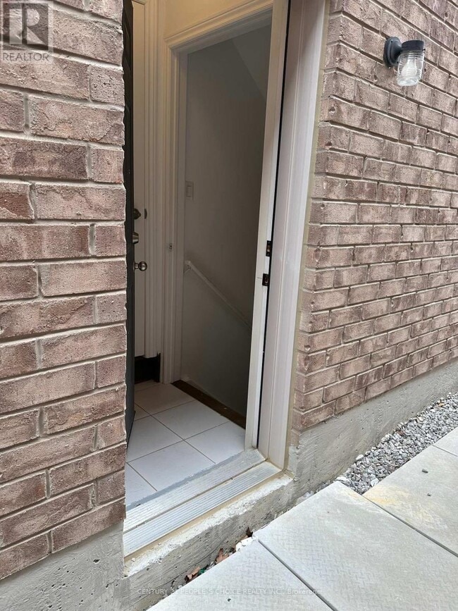 property at 206 Fruitvale Cir