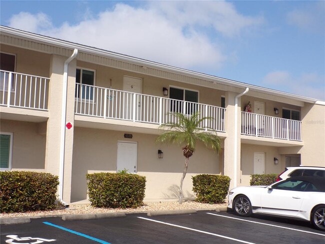 1335 Mineo Dr in Punta Gorda, FL - Building Photo - Building Photo