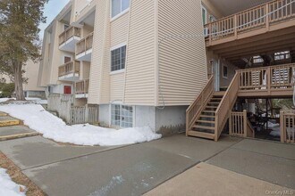 506 Fox Run Ln in Carmel, NY - Building Photo - Building Photo