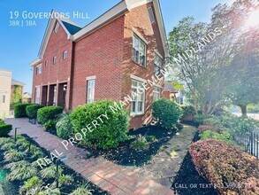 19 Governor's Hill in Columbia, SC - Building Photo - Building Photo