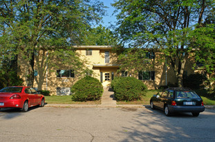 125 Kenberry Dr Apartments