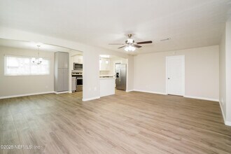 329 Gano Ave in Orange Park, FL - Building Photo - Building Photo