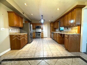 246 Sara Dr in Jacksonville, FL - Building Photo - Building Photo